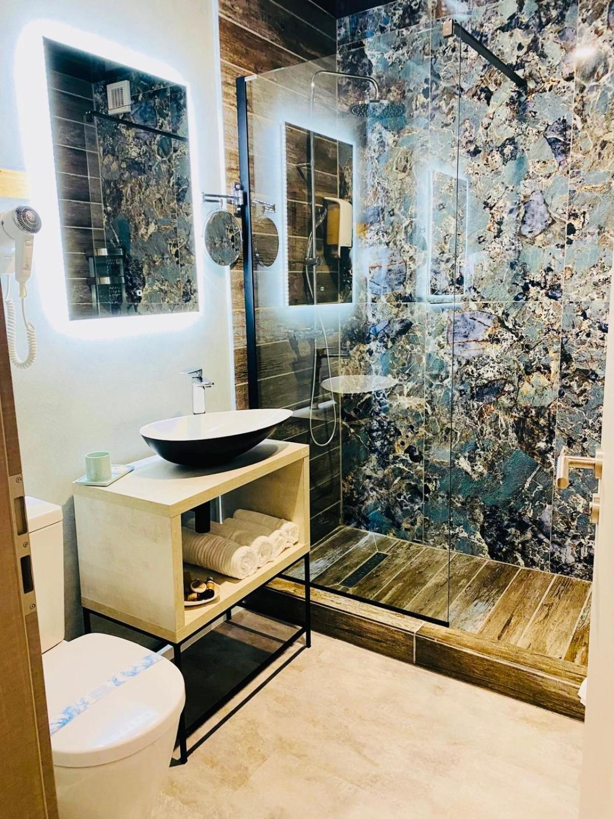 Hotel Marea Neagra 마마이아 외부 사진